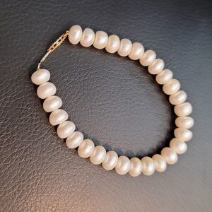 Beautiful Pearl Bracelet